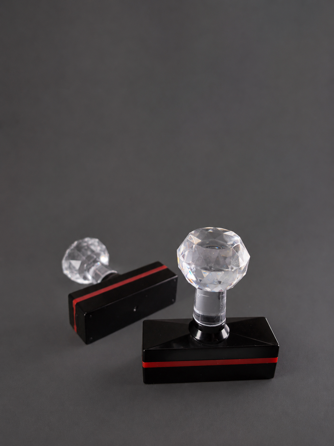 ตรายางหัวเพชร DIAMOND 03 - งานออกแบบตรายางสไตล์มินิมอลพรีเมียม